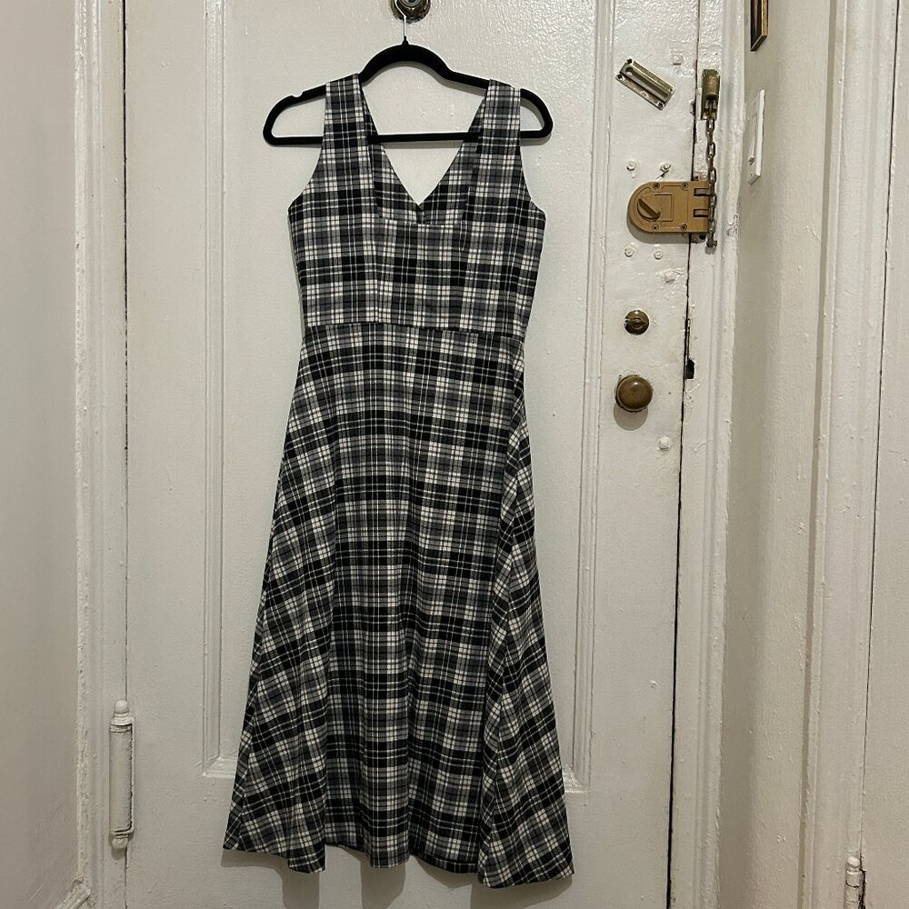 Beautiful Plaid Dress | Size Small - Picture 3 of 6